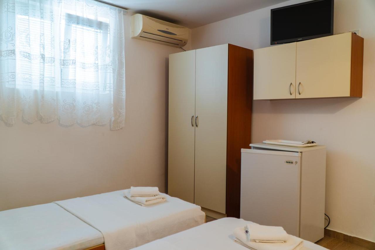 Guest House Buskovic Budva Eksteriør billede