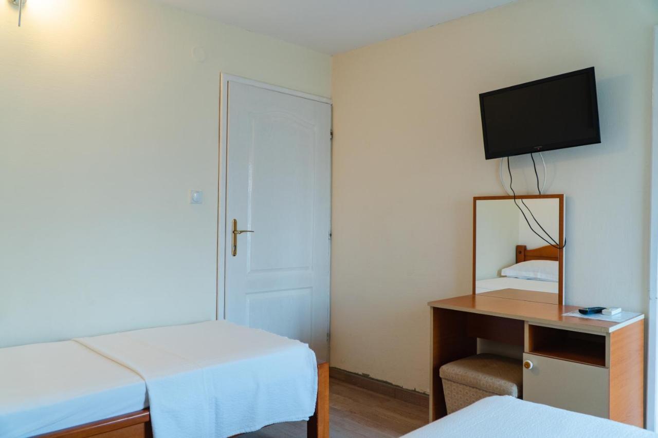 Guest House Buskovic Budva Eksteriør billede