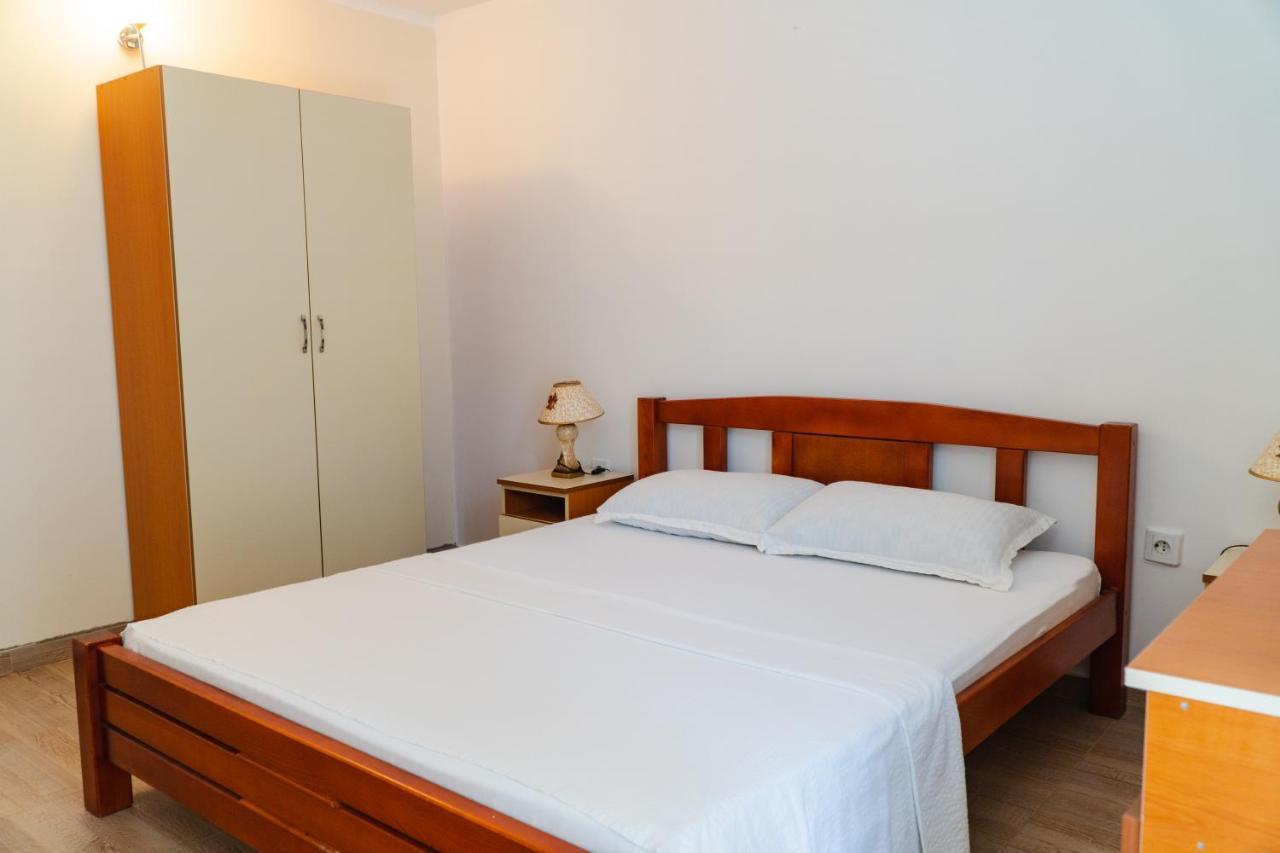 Guest House Buskovic Budva Eksteriør billede