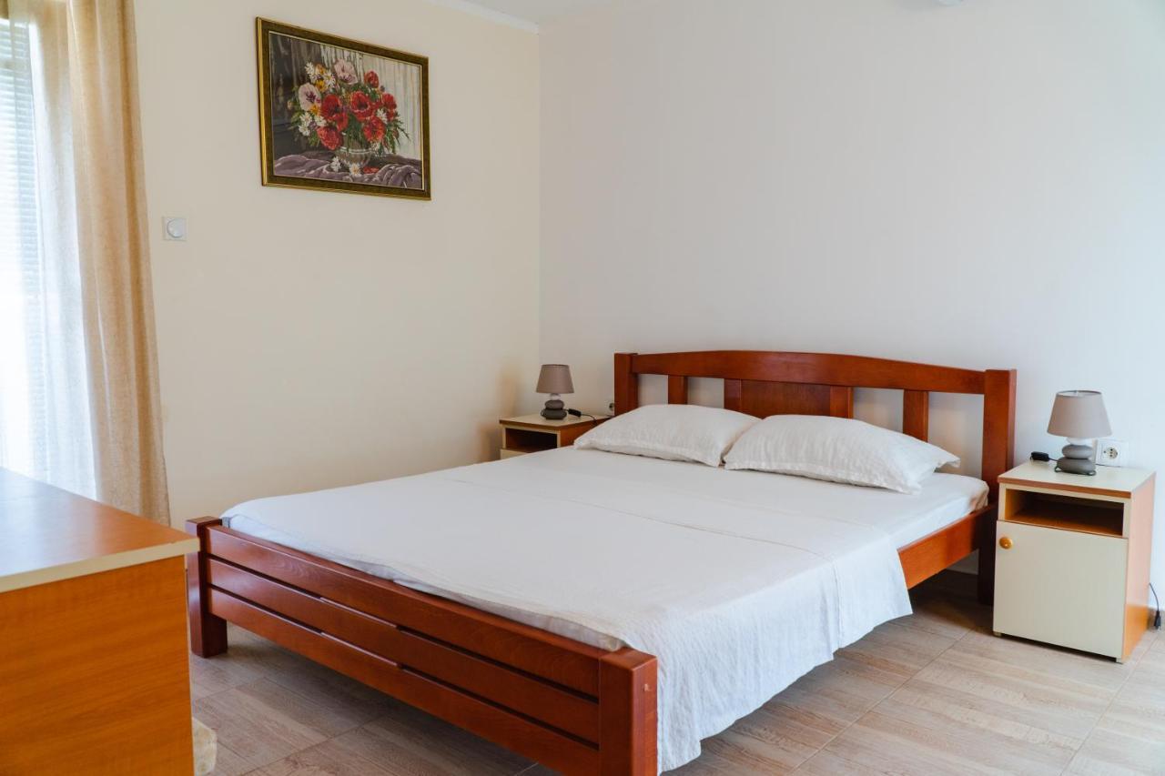 Guest House Buskovic Budva Eksteriør billede