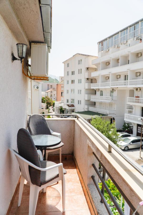 Guest House Buskovic Budva Eksteriør billede